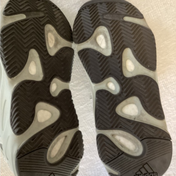 Size 7.5- adidas Yeezy Boost 700 V1 Salt
# main image 5